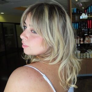 Meet your Posher, Tori